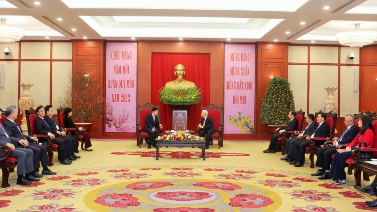 Tổng Bí thư Nguyễn Phú Trọng sơng Kơdră Kuô̆k hô̆i tĕh đak Hàn Quốc