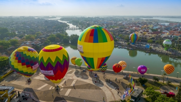 Tơkâ hluâ pơreăng kân COVID-19, Ôm hyô Việt Nam rĕng tơniăn