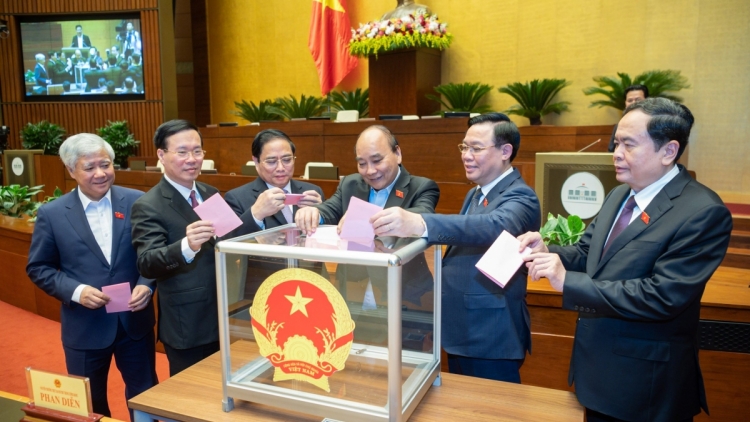 Quốc hội bổ nhiệm 2 Phó Thủ tướng Chính phủ nhiệm kỳ 2021-2026 lâng t’coóh Trần Hồng Hà lâng Trần Lưu Quang