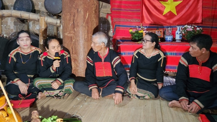 Kể khan chàng Dam Phu và Dam Pha (Đoạn 1) (Yăldliê kahan Dam Bhu leh anăn Dam Bha)