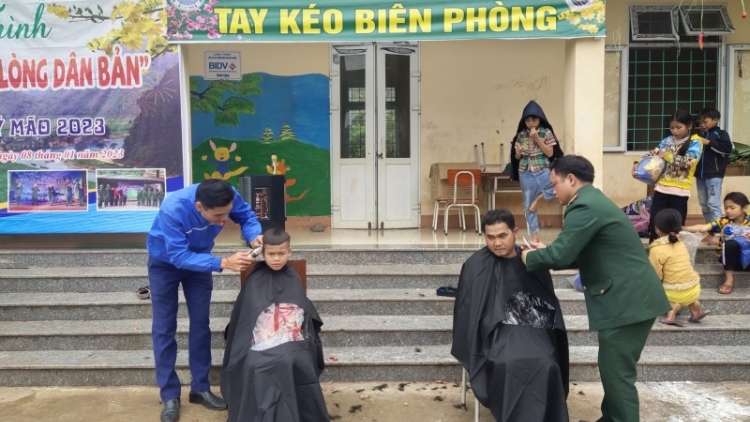 Tahen n’har bri nsĭt Tết tât đah ƀon lan n’har bri