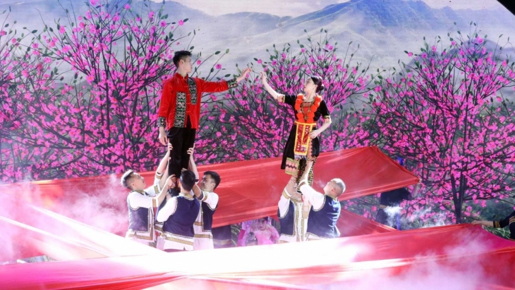 Liêm pr’hay Bhiêc bhan pô đào k’tiêc Lạng 2023