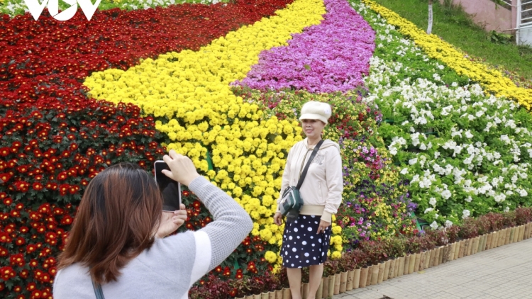     Pâl nđaih ƀon kao ta nkuăl ƀon têh Đà Lạt rbăn kao