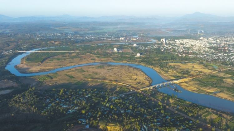 Pơlê kong kơdrâm Kon Tum po rơdâ tíu kuăn pơlê rêh ối kơdrâm péa pâ têa kroăng Đăk Bla