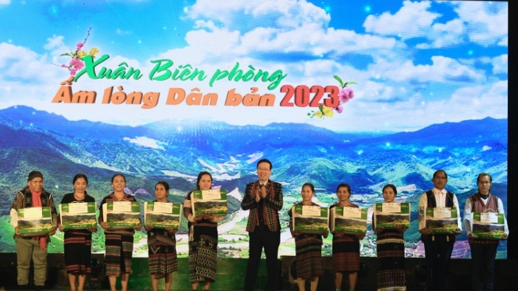 Rnâng kan Ban Bí thư Võ Văn Thưởng râng bôk nău kan “Puh wai N’har bri răm m’ak ƀon lan” 