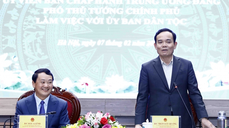 Phŏ Thủ tướng Trần Lưu Quang bơ̆ jang hăm Anih vei lăng hơdrĕch kon kông găh tơdrong jang vei lăng kon kông 