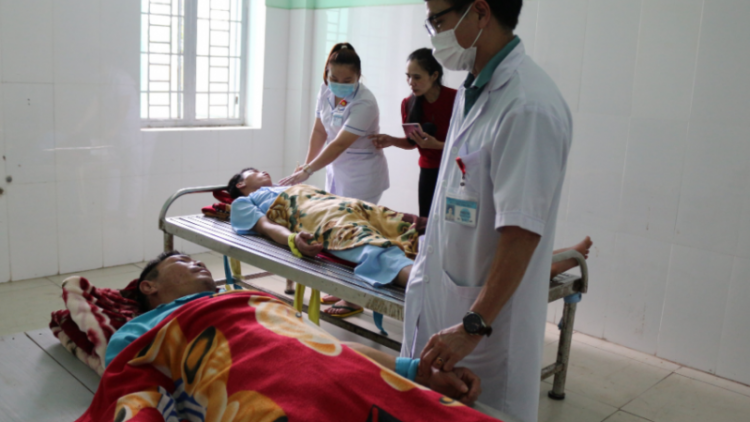 T’bhit râu ca ay ca naanh ha ma nưih xươl bhri