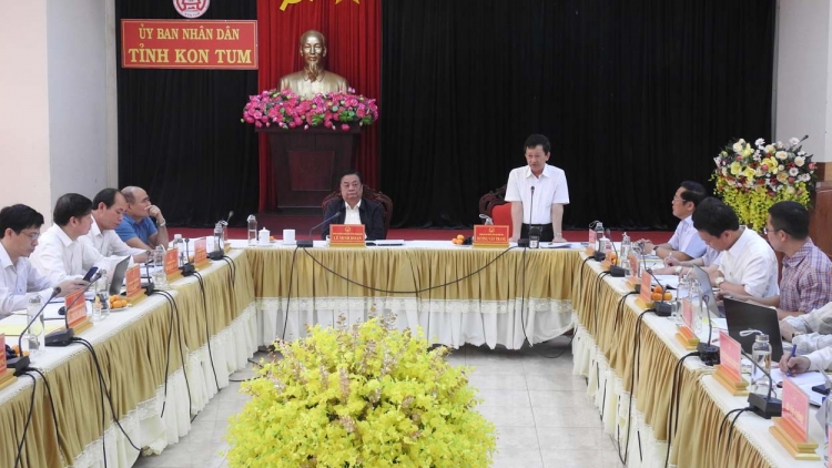  Khua phŭn bruă lŏ hma mă bruă hŏng čar Kon Tum