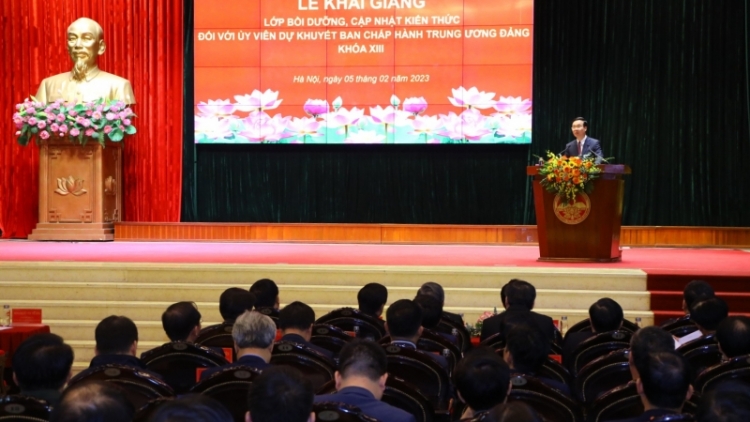 Pok anih pơhrăm lăi pơthâo bôh thâo pioh kơ Ding kơna pơhlôm hlâo tal 13 mơng Ping gah