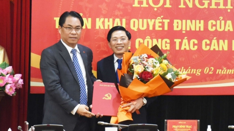 Đặng Văn Dũng djŏ ruah ngă k’iăng khua kiă kriê bruă knuă gưl dlông 