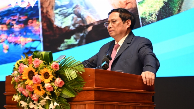 Thủ tướng Phạm Minh Chính đơng lam pơrjum lam lơh broă lơh lơh broă bè bơtàu tơnguh tiah đah tô tàm gùl lơgar mờ tiah kềng gah dà lềng tàm gùl lơgar