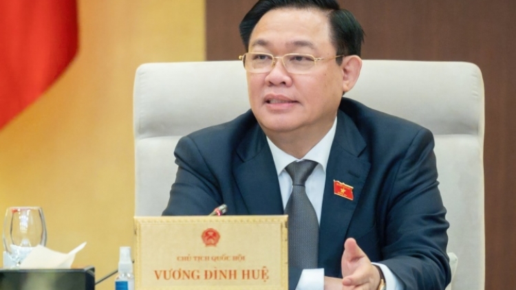 Uỷ ban Thường vụ Quốc hội: Zư lêy quyền lợi manuyh đươi dua năc manuyh đharựt năc đợ manuyh t’đui đoọng