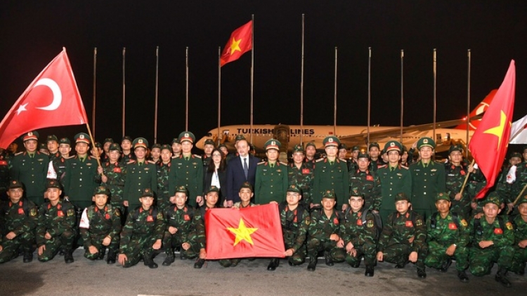 K’bhuh QĐND Việt Nam lướt zooi ooy Thổ Nhĩ Kỳ