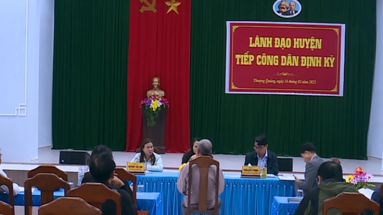 Bh’cộ chr’hoong Nam Đông lưm đhanuôr đhị chr’val Thượng Quảng