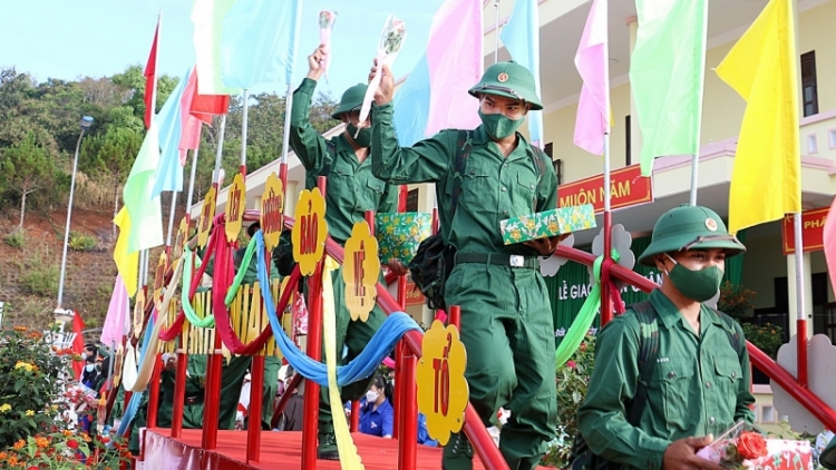 Hđeh êdam êra čar Dak Nông hơ̆k mơak nao kahan