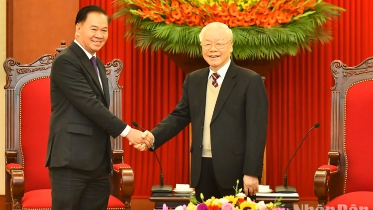 Ơi Nguyễn Phú Trọng tŭ jum Grup khua mua Anom bruă ping gah dêh čar Lao