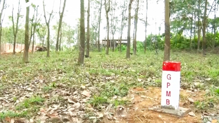 Pơđĭ kyar bruă mă yua lŏn mơnai: Tơpă sit, tong ten