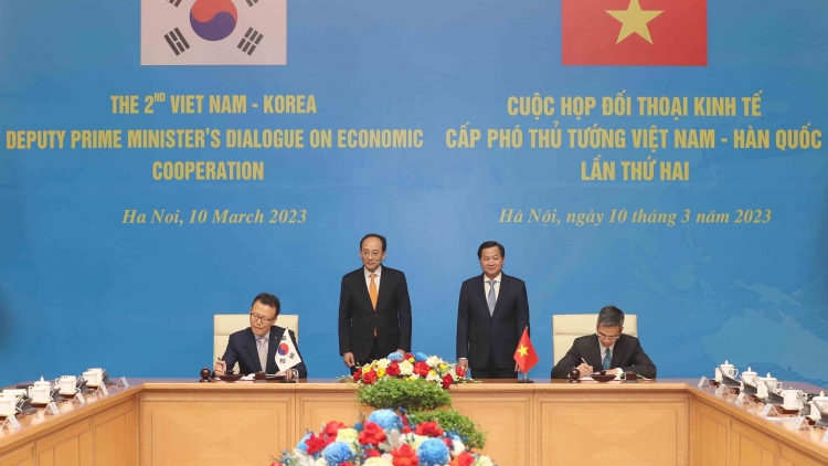 Cri bơyai lơh sa lơgar Việt Nam mờ lơgar Hàn Quốk: lơh broă bal tơnguh bơtàu