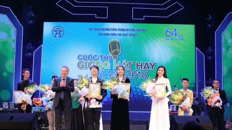 Pân đil ca sĩ Hà Thơm-“A’chim a’vang” âng crâng k’coong