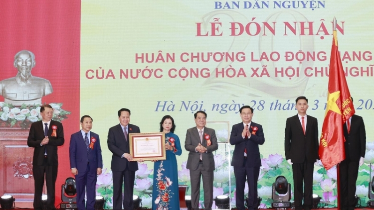 Củ tịc Quôk hội ồng Vương Đình Huệ tus bal Dơ̆ bơyai lơh tơngkah kir sơnrai 20 nam Ngai tơlik măt Mpồl lơh broă jơnau kơ̆p kờñ làng bol dê bơh Quôk hội dê 