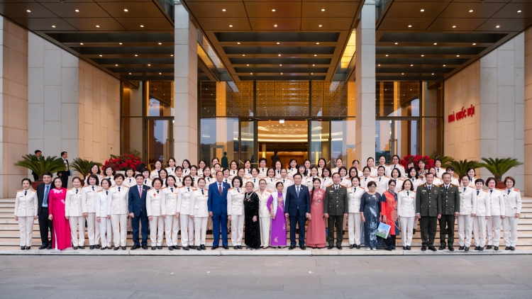 Khua bruă kƀĭn ala Vương Đình Huệ bi tuôm hŏng êpul bi ala phung mniê kahan ksiêm yang ƀuôn 