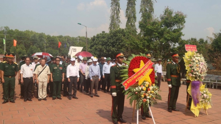 Kon Tum tơbăt 55 sơnăm năr lôch tang đơ̆ng đe linh Trung đoàn 209 tơ̆ Kơđông Chư Tan Kra 