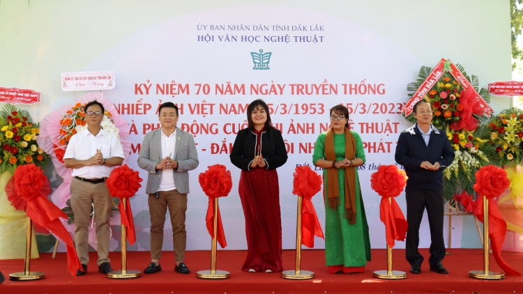 Mơhnhôk pêi pro 2 roh tơ’noăng um xup ‘na Ƀuôn Ma Thuột, Dak Lak