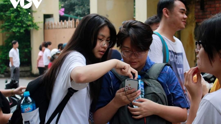 Thi tốt nghiệp THPT 2025: Xay moon đơc thị 6 môn