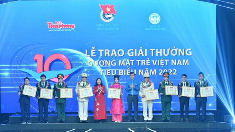 Rnê nsơm 10 nuĭh kan ntoh lư Việt Nam ta năm 2022.