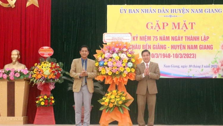 Nam Giang: Tr’lum hơnh deh 75 c’moo bhrợ t’vaih châu Bến Giằng