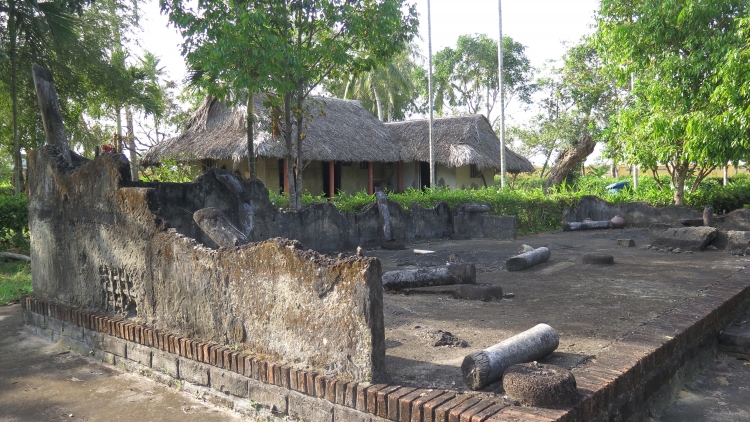 Rơơm têệm ngăn tất lang lêy tơợ tu bhiệc lệêng k’chêệt đhị Sơn Mỹ