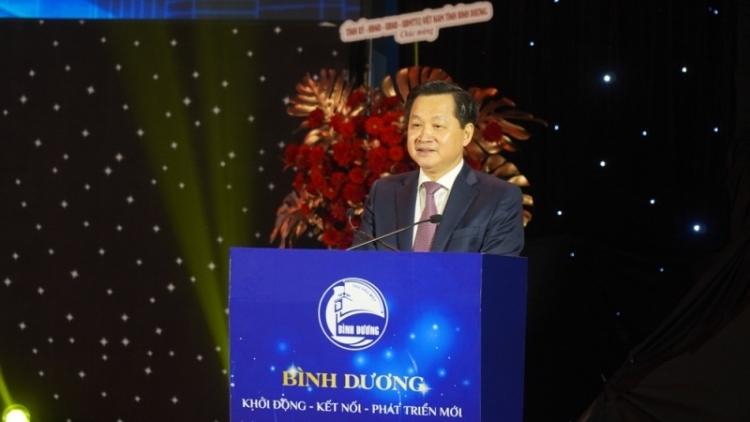 Phŏ Thủ tướng Lê Minh Khái vang năm akŏm tơdrong “Bình Dương: Pơtơm – tơroh – hơtŏk 'nao”. 