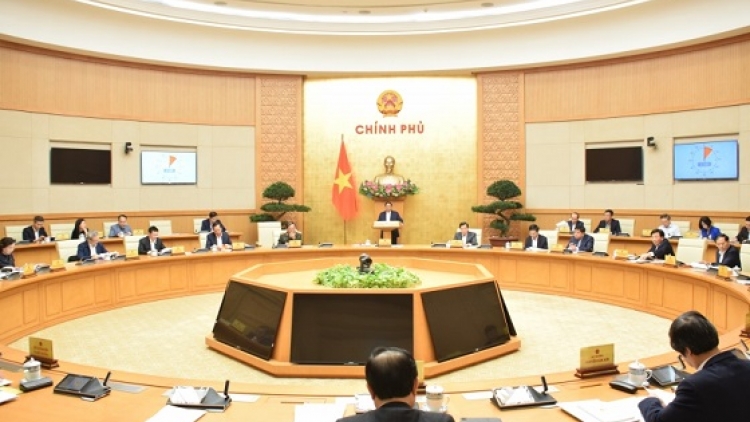 Thủ tướng Phạm Minh Chính đơng lam dơ̆ Pơrjum Cíñ phủ ờs mờng nhai 2 nam 2023