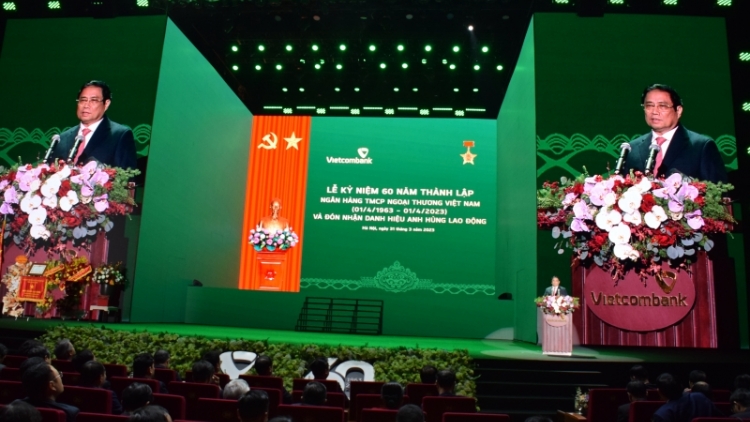 Thủ tướng Phạm Minh Chính râng nkah ndray 60 năm njêng Vietcombank
