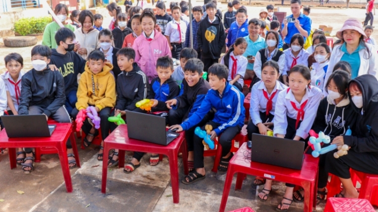 Čơđai sang hră kual ataih yaih Dak Lăk hok mơ-ak hăng “Sang pơđok hră Rơđah bơngač tơlơi rơgơi”