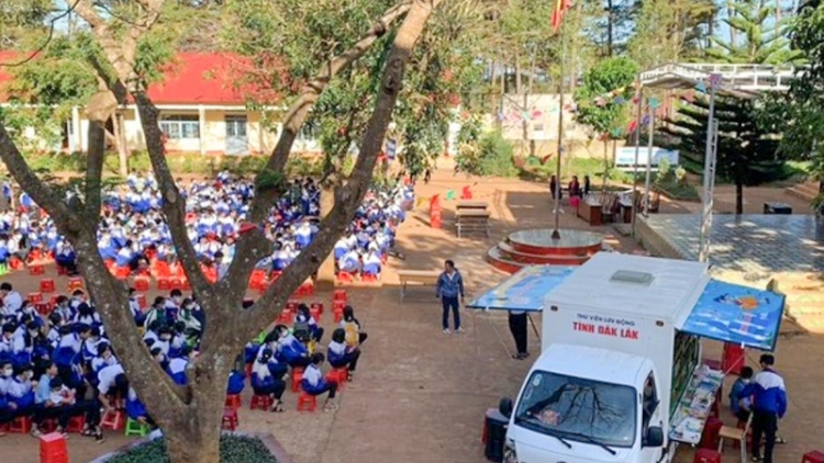 Kơnòm bơsram tiah ngài càr Dăk Lăk kờñ ngan mờ “Hìu sền sră Bơta àng bồ tơngoh git wă”