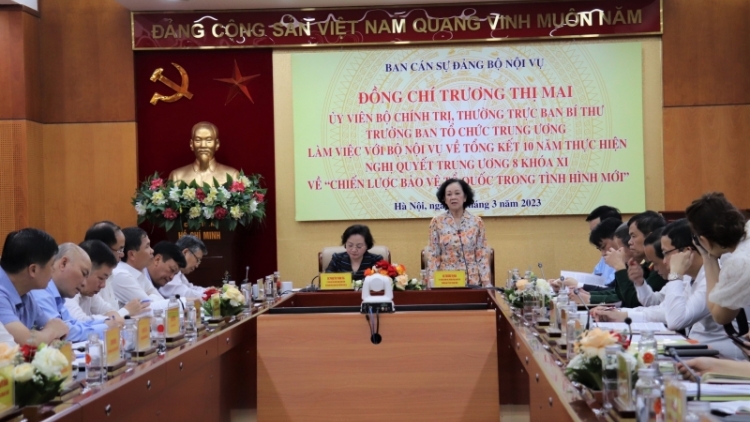 Jâ Trương Thị Mai, Kăn hnê ngăn Đảng pêi cheăng ƀă Ngế xiâm pơkuâ ngăn cheăng pêi 