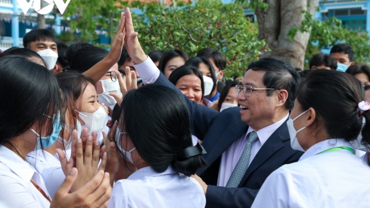 Pôa Phạm Minh Chính, Ngế pro xiâm hnê ngăn Chin phuh tơpui tơno ƀă Khu Droh rơtăm lâp tơnêi têa