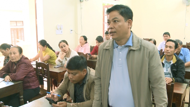 Ủy ban MTTQ chr’hoong Nam Đông: Xay  bhrợ học tập Nghị quyết lâng chuyên đề 2023