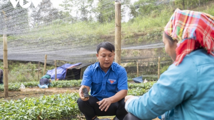 Đha đhâm ma nưih Mông ăt kiêng bhrợ pa dưr râu t’viêng liêm coh vel đong da ding ca coong