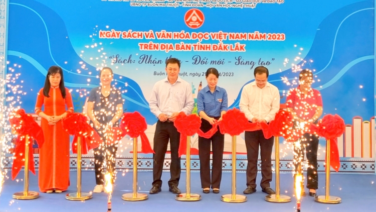 Jơnum hrơi hơdrôm hră hăng gru grua hiam pơđok hră 2023 ƀơi Dak Lak 