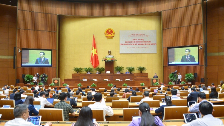 QUOC HOI NGAK BRUK CHUYEN TRACH DAOK BREI PANUAC TAME DANAK DAK HUKUM TANEH RIYA ( PASIAM VEIK)