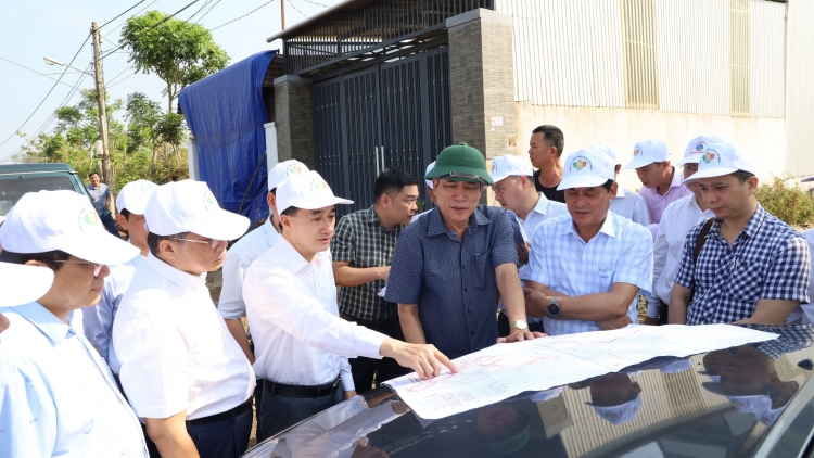 Hơmet ăn tơ iung pơjing Hnam pơgang tơm Trung ương tơ̆ Tây Nguyên