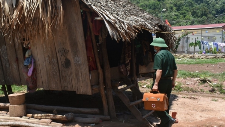 Prang k’tiếc k’ruung vêy k’nặ 560 bệnh viện, bệnh xá, trạm y tế, phòng khám quân dân y