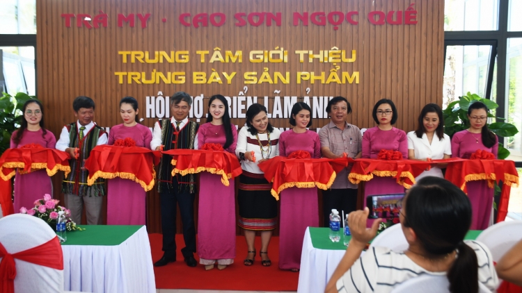 Tơợp bhrợ cha tơợ bh’nơơn pr’đươi ha rêê đhuốch cóh k’coong ch’ngai