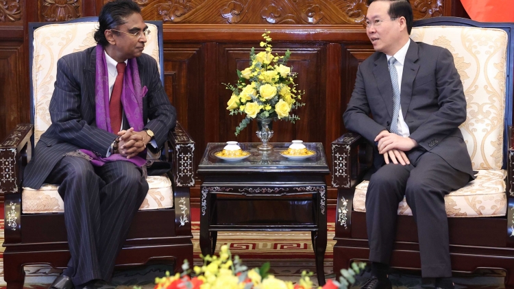 Kơdră chĕp pơgơ̆r teh đak sơng pơma dơnuh hăm rim Kơdră tang măt rim teh đak UAE, Sri Lanka, Chile pơtruh kơthơ teh đak