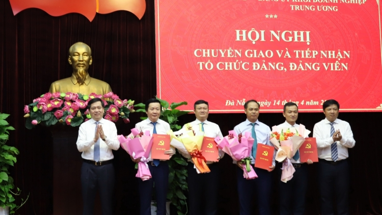 Đà Nẵng: Xay truih quyết định bhrợ t’vaih Đảng ủy ặt âng Thành ủy