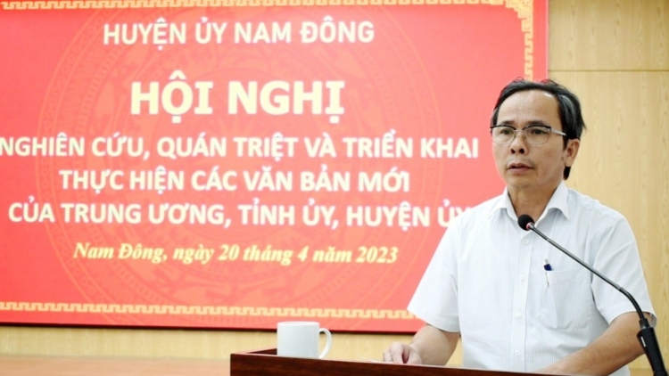Nam Đông: Hội nghị lêy cha mêết, k’đhơợng bhrợ zâp bha ar pa tơ t’mêê âng Đảng