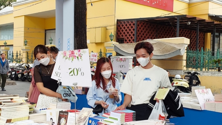 Dah page ini (19/4), di TP.HCM hu peih tabiak dom bruk ngak camriep pachreih tui Harei tapuk saong ilamo puac tapuk Việt Nam 2023