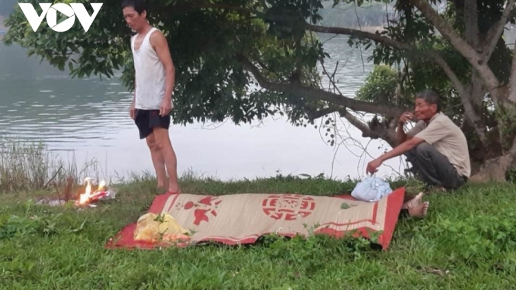 Quảng Bình: Bha luôh trôông pr’zơc, 1 học sinh hr’lêệng đác căh dzợ ma mông